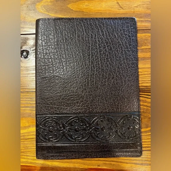 Embossed Leather Portfolio - Picture 1 of 7